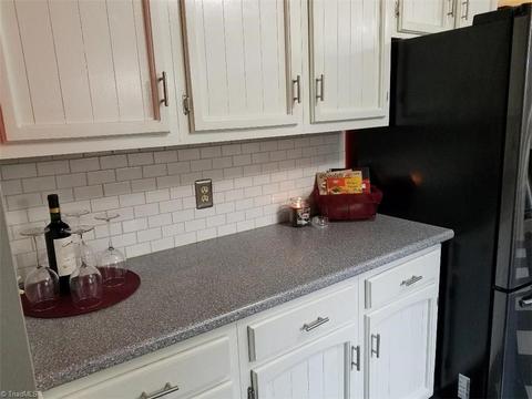149 Pine Ridge Trl, Pinnacle, NC 27043 photo 9