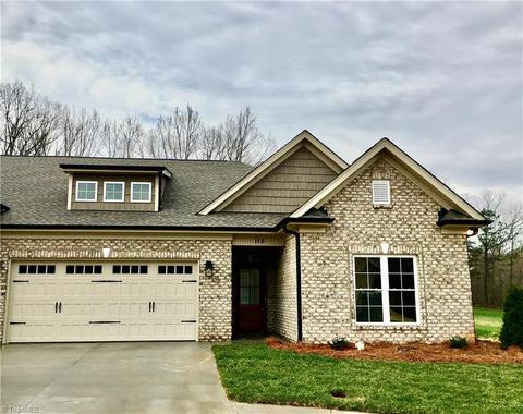 115 Park Pl, King, NC 27021 photo 1