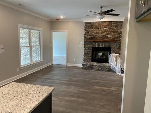 115 Park Pl, King, NC 27021 photo 9