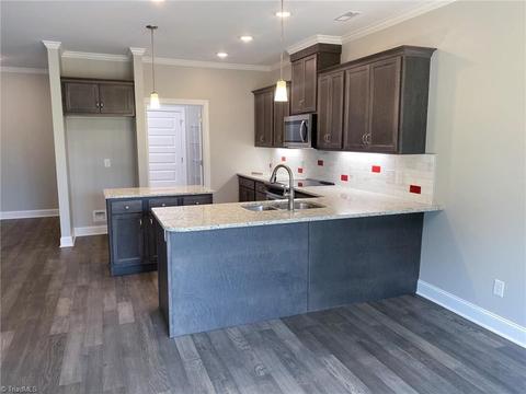 115 Park Pl, King, NC 27021 photo 7