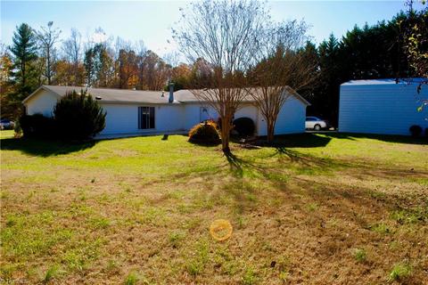 1197 Williams Rd, Advance, NC 27006 photo 3