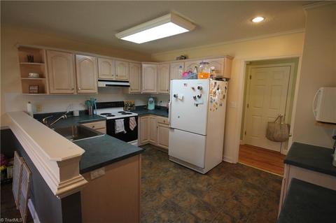 1285 Carroll Rd, Germanton, NC 27019 photo 7