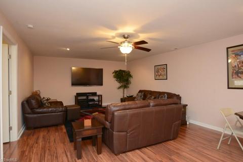 2807 Splitbrooke Dr, High Point, NC 27265 photo 26