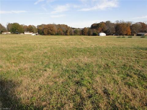607 Lakedale Rd, Colfax, NC 27235 photo 4