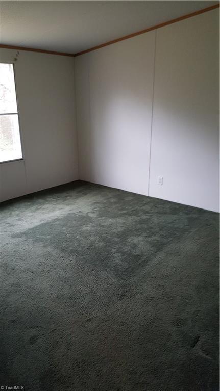 6782 Wright Rd, Thomasville, NC 27360 photo 2