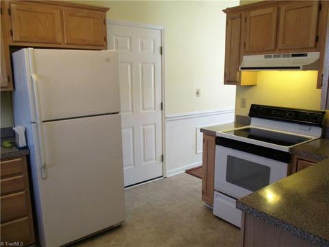 1503 Manora Ct, High Point, NC 27265 photo 11