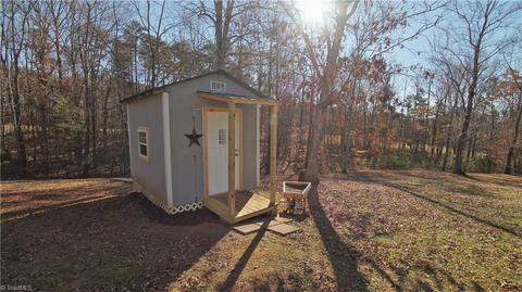 121 Cedar Bluff Trl, Dobson, NC 27017 photo 24