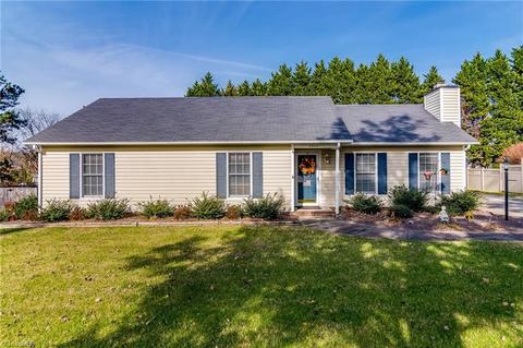 2455 Willard Rd, High Point, NC 27265 photo 1