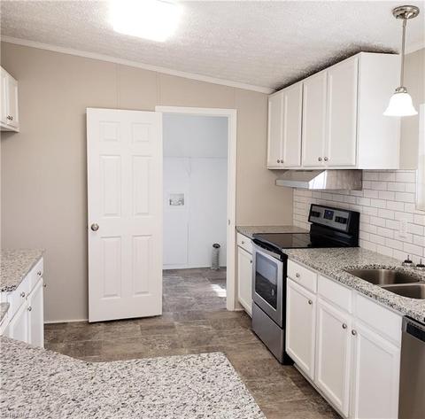 167 Burchview Trl, Elkin, NC 28621 photo 3