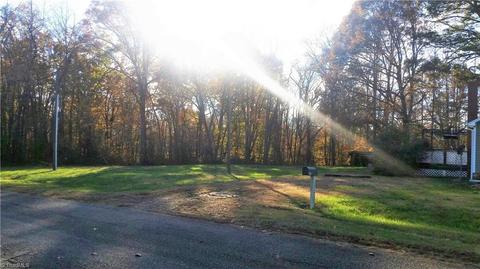 172 Guy Crouse Rd, Traphill, NC 28685 photo 6