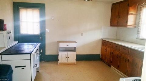 172 Guy Crouse Rd, Traphill, NC 28685 photo 8