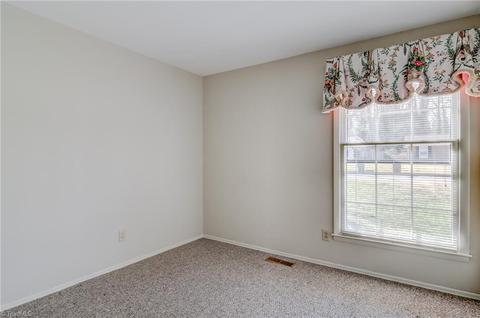2402 Timberlake Ave, High Point, NC 27265 photo 24