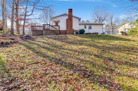 2402 Timberlake Ave, High Point, NC 27265 photo 6