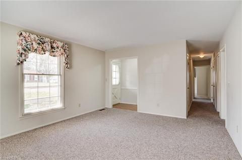 2402 Timberlake Ave, High Point, NC 27265 photo 7