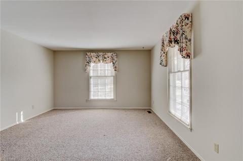 2402 Timberlake Ave, High Point, NC 27265 photo 9