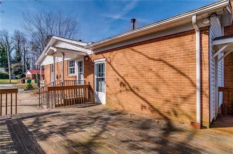 2402 Timberlake Ave, High Point, NC 27265 photo 4