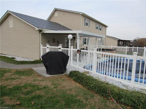 902 Mountainview Rd, King, NC 27021 photo 15