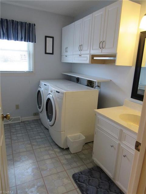 902 Mountainview Rd, King, NC 27021 photo 22