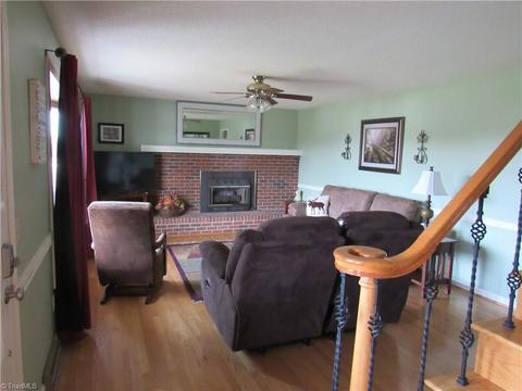 902 Mountainview Rd, King, NC 27021 photo 20