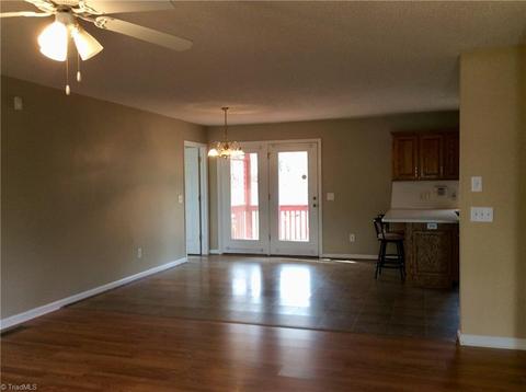 2115 Barclay Pl, Randleman, NC 27317 photo 5