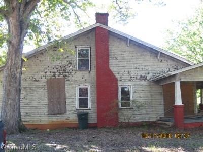 652 Riverside Dr, Eden, NC 27288 photo 2