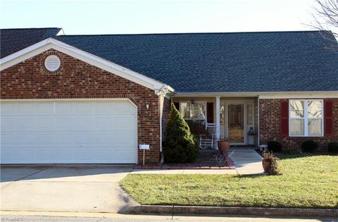 3966 Cobblestone Bend Dr, High Point, NC 27265 photo 1