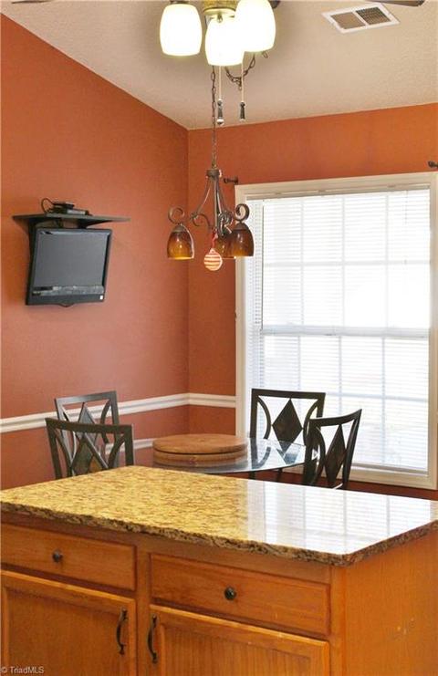 3966 Cobblestone Bend Dr, High Point, NC 27265 photo 5