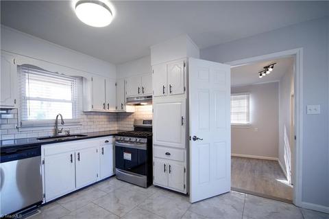 613 Runyon Dr, High Point, NC 27260 photo 7