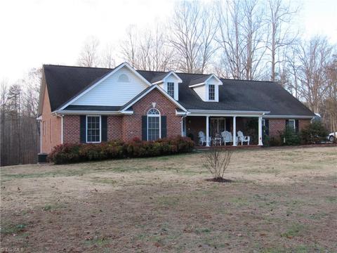 2249 Slate Rd, King, NC 27021 photo 9
