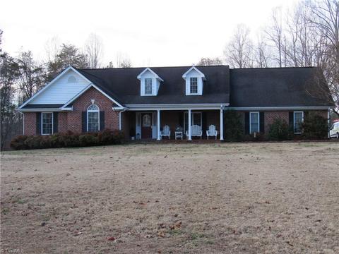 2249 Slate Rd, King, NC 27021 photo 8