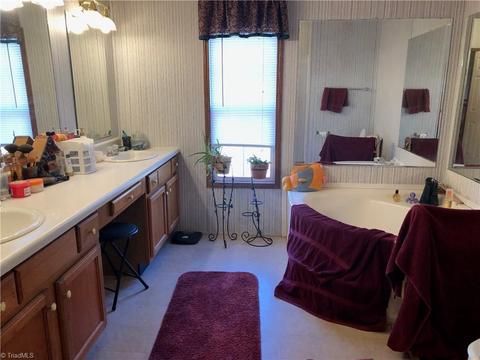 4981 Cashatt Rd, Trinity, NC 27370 photo 22