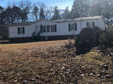 4981 Cashatt Rd, Trinity, NC 27370 photo 4