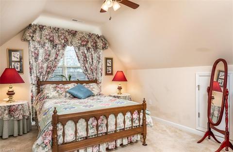5301 Forester Dr, High Point, NC 27265 photo 18