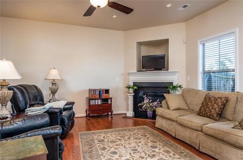 5301 Forester Dr, High Point, NC 27265 photo 6