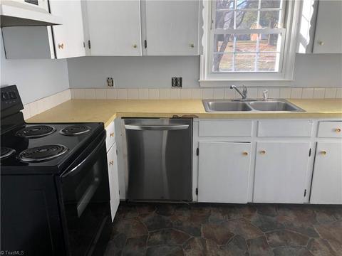 5350 Mapleton St, Clemmons, NC 27012 photo 5