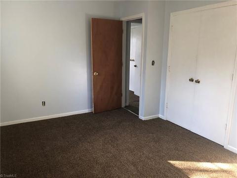 5350 Mapleton St, Clemmons, NC 27012 photo 9