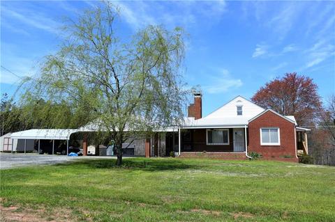 1151 Bald Hill Loop, Madison, NC 27025 photo 1