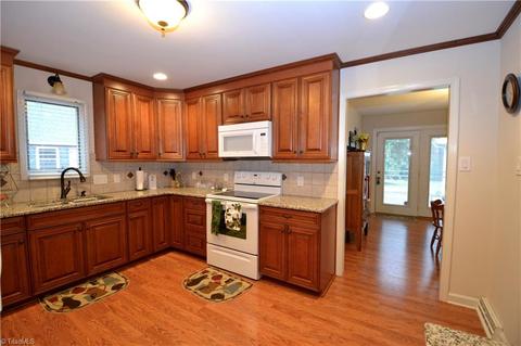 409 Willow Rd, Salisbury, NC 28147 photo 4