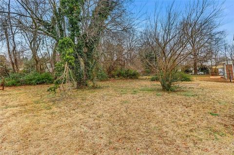 1717 Gavin Dr, High Point, NC 27260 photo 20