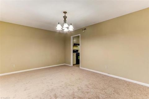 1717 Gavin Dr, High Point, NC 27260 photo 4