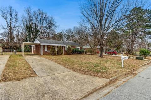 1717 Gavin Dr, High Point, NC 27260 photo 2