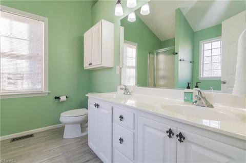 904 Ruskin Dr, High Point, NC 27265 photo 18