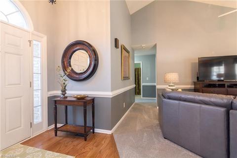 904 Ruskin Dr, High Point, NC 27265 photo 4