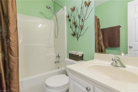 904 Ruskin Dr, High Point, NC 27265 photo 24