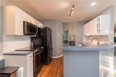 904 Ruskin Dr, High Point, NC 27265 photo 10