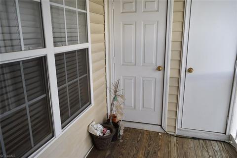 Undisclosed, High Point, NC 27265 photo 10