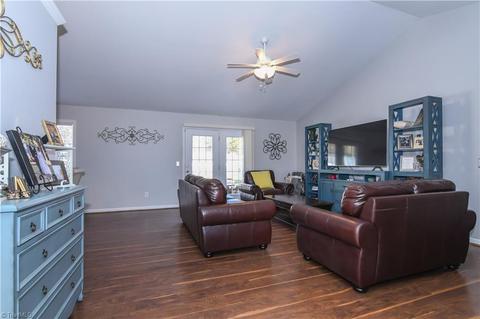 2424 Featherstone Ct, Trinity, NC 27370 photo 6