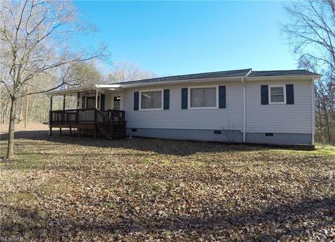 367 Dishmon Loop, Eden, NC 27288 photo 3