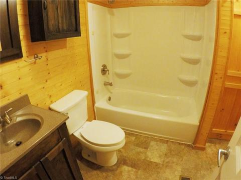 367 Dishmon Loop, Eden, NC 27288 photo 19