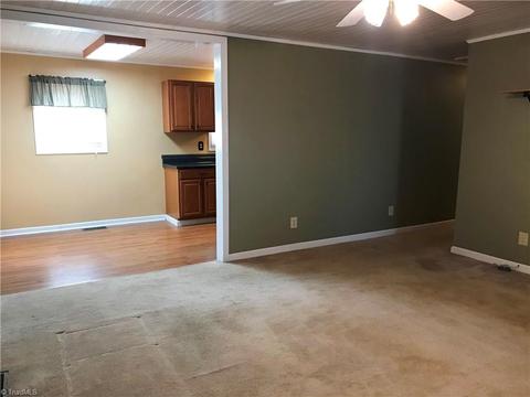 367 Dishmon Loop, Eden, NC 27288 photo 7